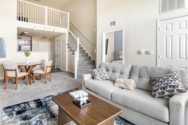 Landing Stunning 2BD Gym, จอง  นิวเฮเวน Connecticut