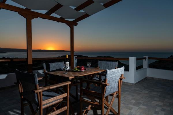 Apartments Kalaitzakis with private pool, จอง อพาร์ทเมนท์ Sitia East Crete