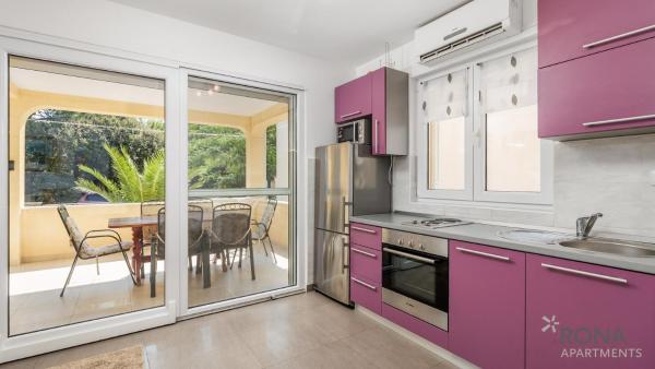 Rona apartments Goran, จอง อพาร์ทเมนท์ Šimuni Pag Island