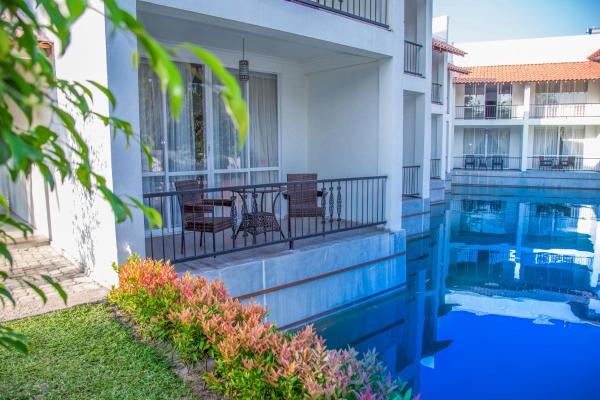 The Covanro Airport Hotel - Katunayake, จอง โรงแรม Veyangoda Gampaha District
