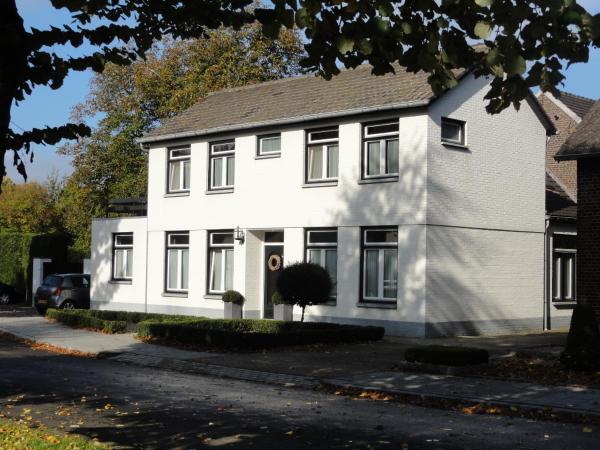 B&B Appartementen Engelenhof, จอง ที่พักพร้อมอาหารเช้า Thorn North-Limburg
