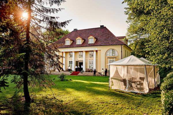 Pałac Bażantarnia, จอง โรงแรม Goczalkowice-Zdroj Silesia
